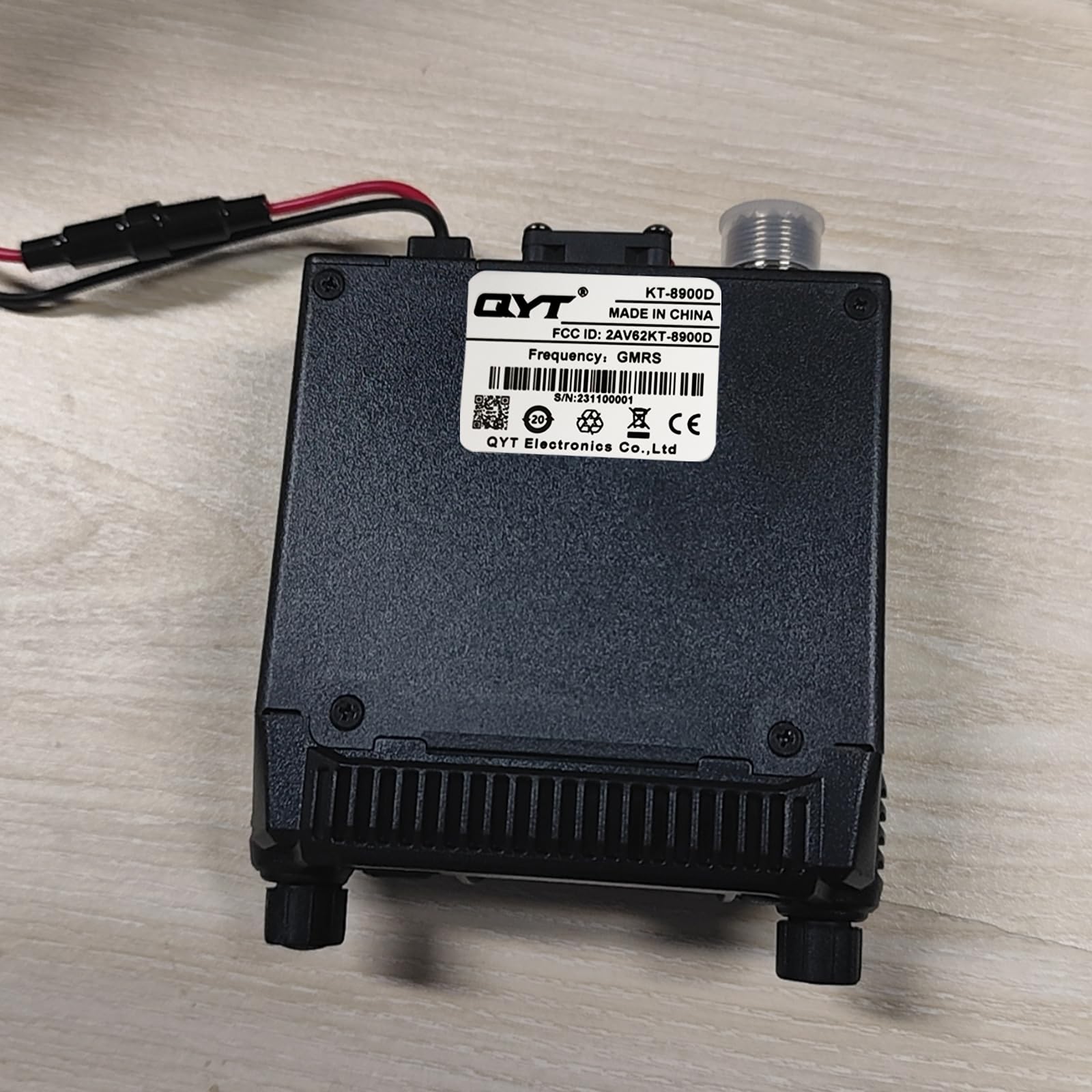 KT-8900D: Mini, lightweight mobile transceiver, upgraded from KT-8900. Features include a larger LCD, cooling fan, long-distance capability. Easy CHIRP or MIKLOR software programming for Windows 7/8/10. Kit includes radio, speaker mic, DC cable, brackets, mounting hardware, user guide, and programming cable.